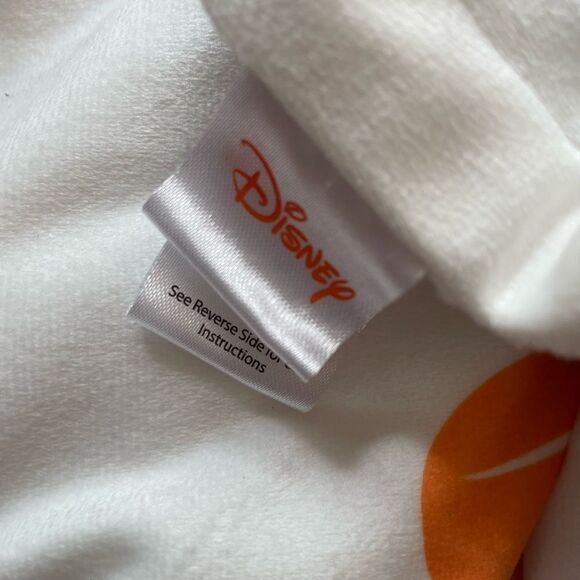 Disney Minnie Mouse Pumpkin Patch Blanket - Picture 3 of 5